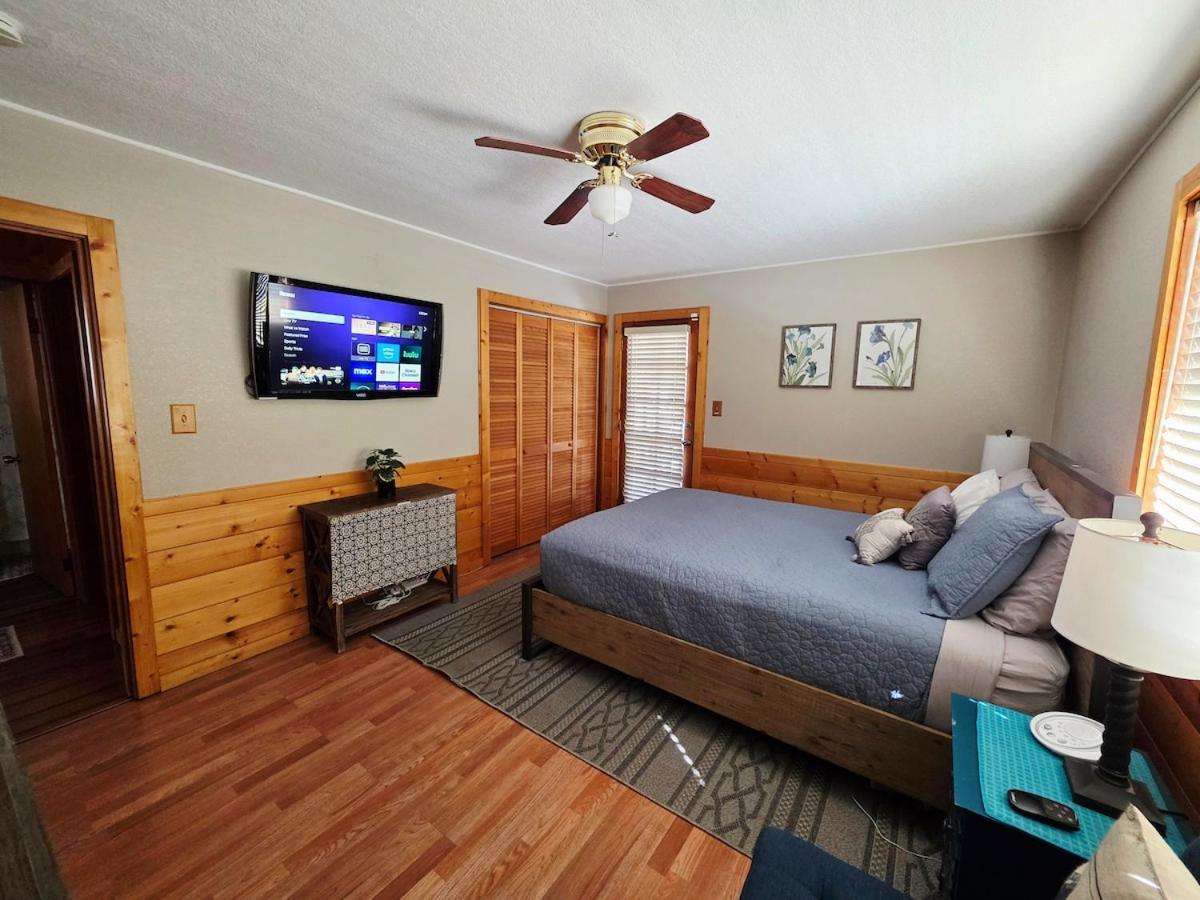 Bear Escapes II Affordable Luxury Cabin Sugarloaf ภายนอก รูปภาพ